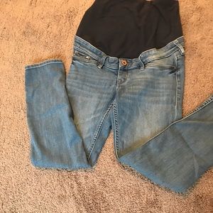 Maternity skinny jeans